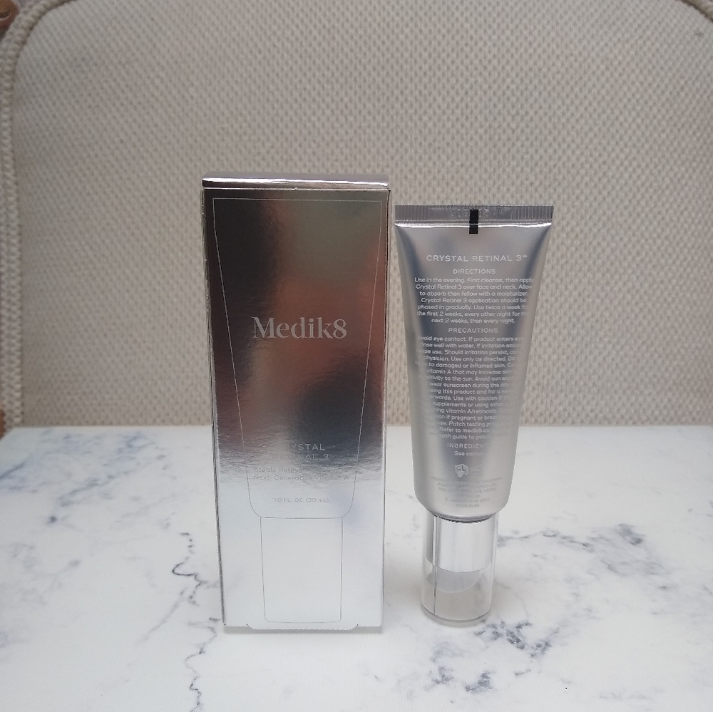 Medik8 Crystal Retinal 3 Night Serum 1 oz New in Box - Picture 2 of 4